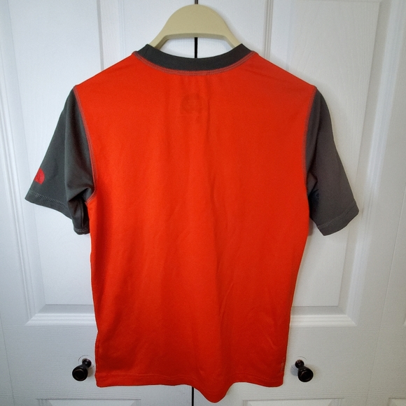The North Face Athletic T-Shirt, Boys, Size M (10/12) - Picture 2 of 8